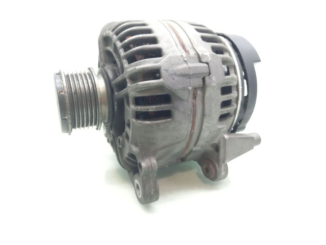 Генератор 06F903023J, 0124525092 Audi A4 Allroad