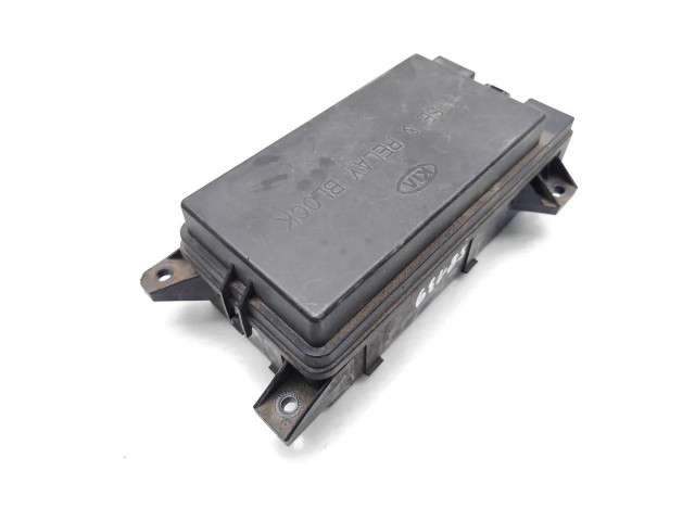 Блок предохранителей 91161-3E011, 10-08403-002 KIA Sorento