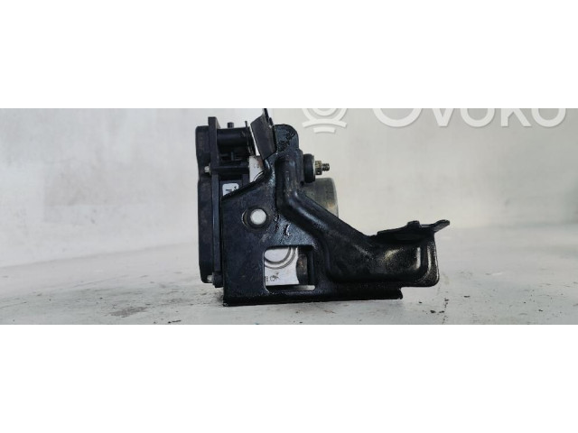 Блок АБС 476609U100   Nissan  Note (E11)  2006 - 2014 года