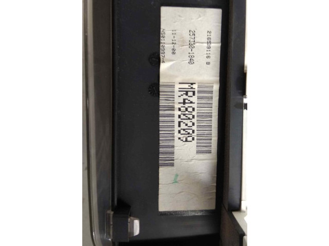 Панель приборов MR480209   Mitsubishi Space Star       