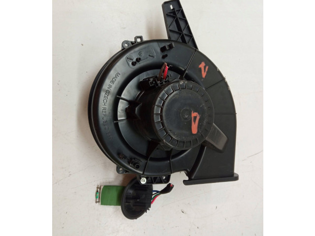 Вентилятор печки 6R1819015A Skoda Fabia Mk3 (NJ)