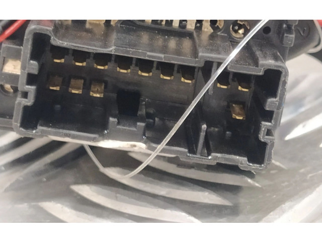 Ручка стеклоочистителей 681727472R, E10670223 Dacia Sandero