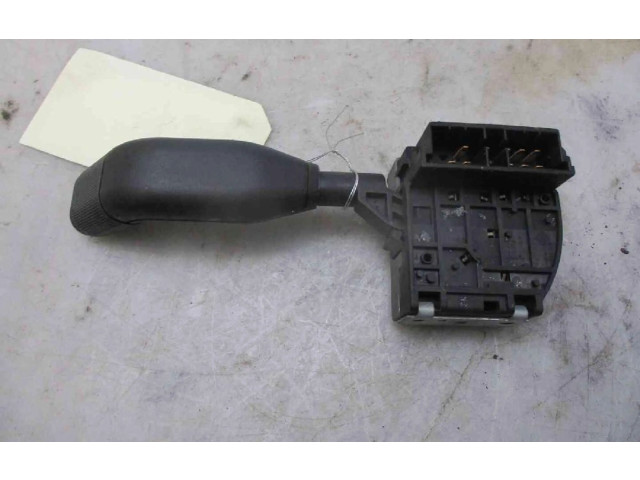 Ручка стеклоочистителей 7700803540, 7700803540   Renault Clio I