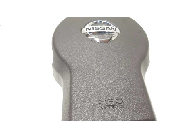 Подушка безопасности водителя 98510EB302 Nissan Navara