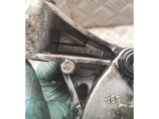 Масляный насос   038115121a  Volkswagen PASSAT B6 