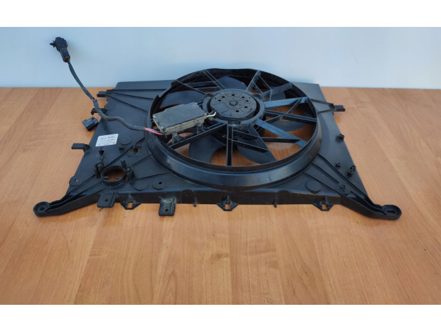 Вентилятор радиатора     8623735    Volvo S80 