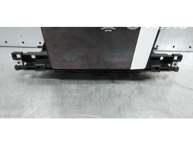 Дисплей    8W8919604   Audi A5