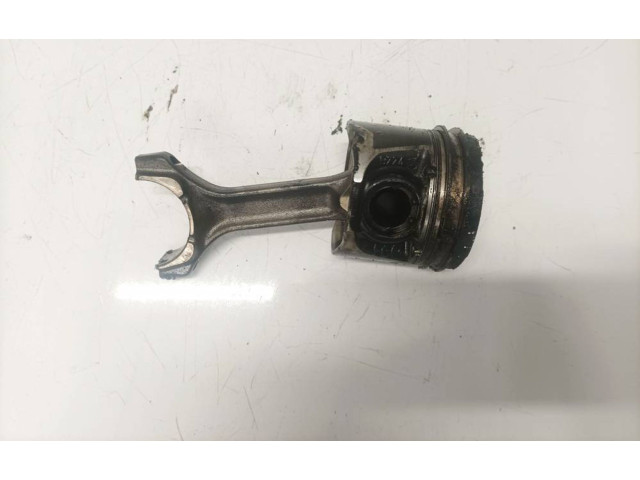 Поршень с шатуном Alfa Romeo 159