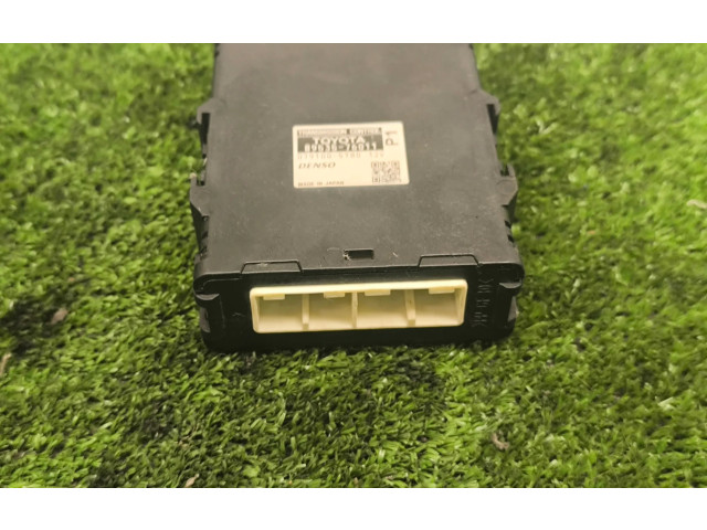 Блок управления коробкой передач 8953576011 Lexus CT 200H