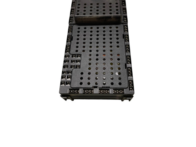   Pojistková skříňka 8688153, 0000018132   Volvo XC70 2001