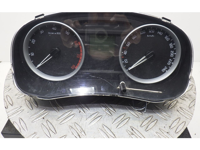 Панель приборов 5J0920810B Skoda Fabia Mk2 (5J)