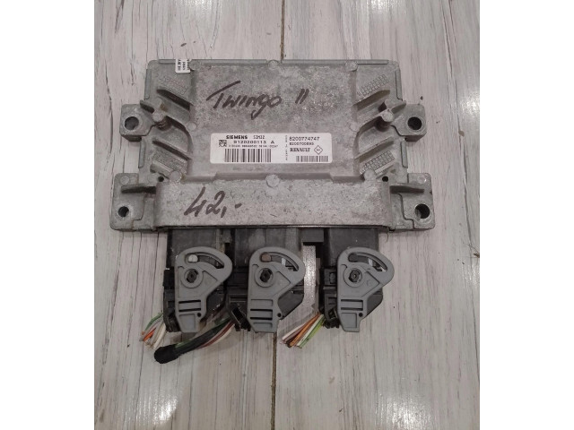 Блок управления двигателем Блок управления S120200113A Renault Twingo II