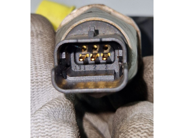 Топливная рампа 94675g01, 968529758002   Peugeot Partner   для двигателя DV6DTED 9HP