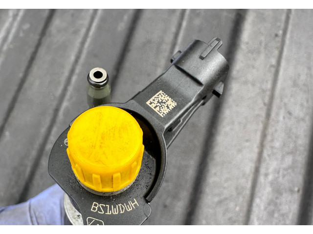 Vstřikovač H82868770, 889945 Infiniti FX pro naftový motor 3.0