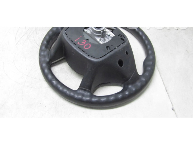 Volant Hyundai i30 2014   