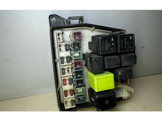 Pojistková skříňka 9K18, 659K18 Mazda 626 2000