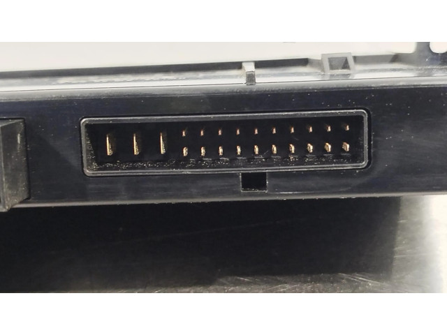 Řídící jednotka 532398245 BMW 1 E81 E87 2008