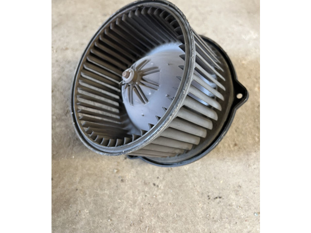 Вентилятор печки 0130111191, MF0160700260 Mitsubishi Carisma