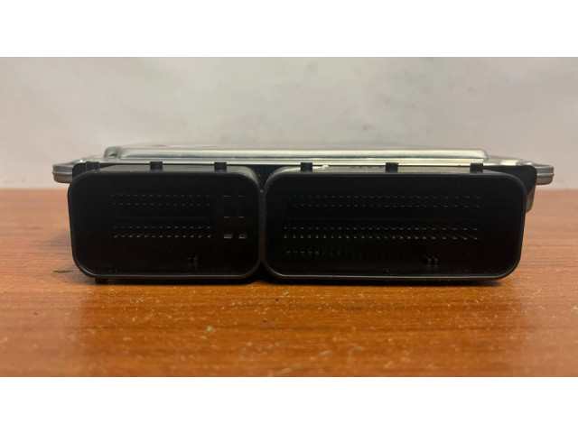 Řídící jednotka 8572439, 030066369 BMW 7 F01 F02 F03 F04 2014