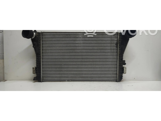 Интеркулер  1K0145803   Volkswagen Caddy 