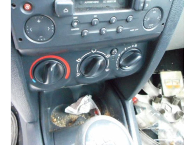 Вентилятор печки 7701050899 Renault Clio II