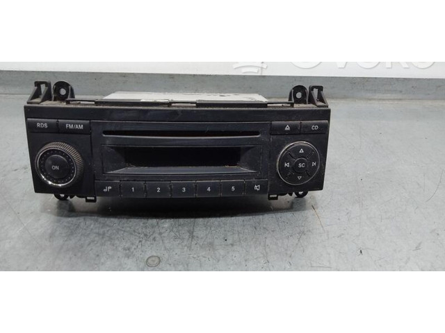 Pojistková skříňka Радио/ проигрыватель / навигация 1699002900001 Mercedes-Benz B W245 2005