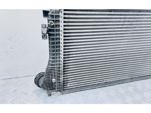 Интеркулер  1K0121345M   Audi TT TTS Mk2 