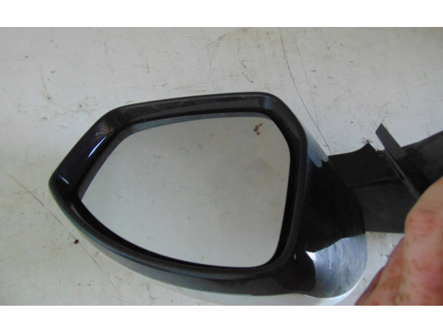 Zpětné zrcátko  Jaguar E-Pace 2017    