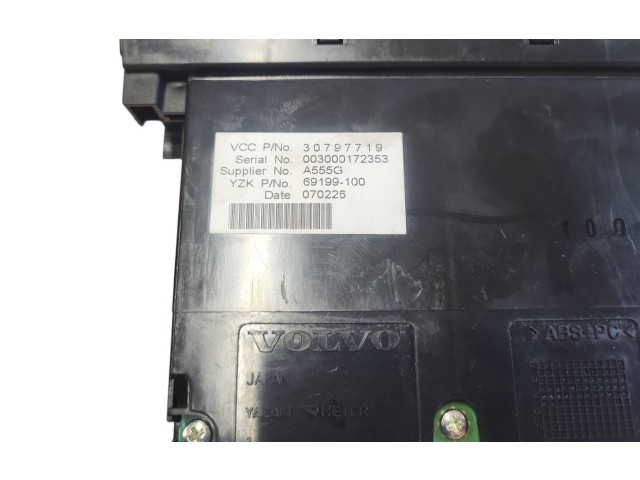 Дисплей    30797719, 69199100   Volvo V50
