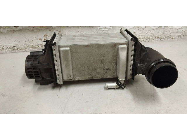 Интеркулер 04e145785e, 05e129709f Audi A1