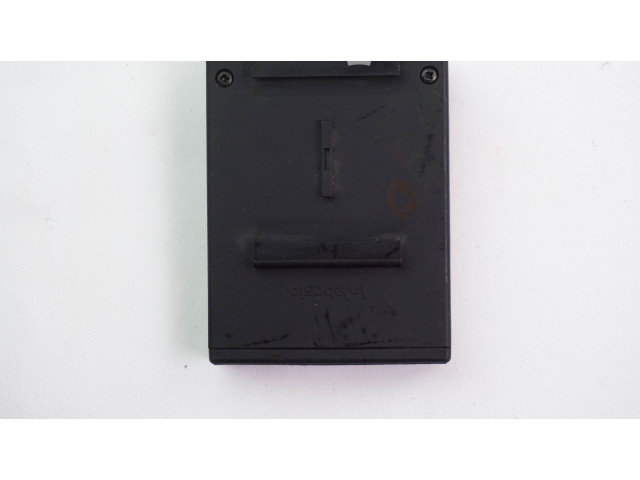 Блок управления автономного обогревателя 7N0963513B Volkswagen Caddy для двигателя DFSD