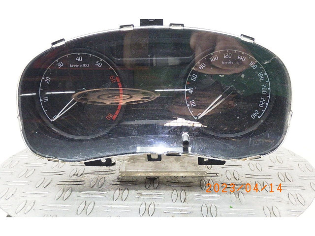 Панель приборов 5J0920800E Skoda Fabia Mk2 (5J)