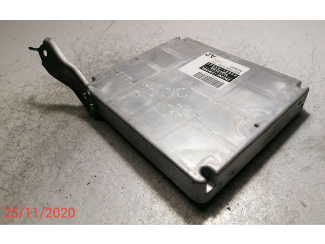 Řídící jednotka 8966105A21 Toyota Avensis T250 2005