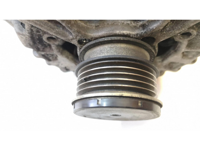 Генератор 30659131, 0125811005   Volvo XC70      