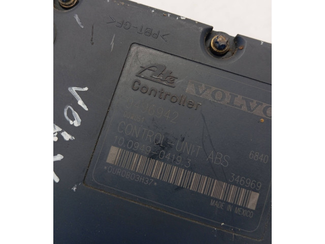 Блок АБС 9496942, 10094904193   Volvo  V70  2000 - 2004 года
