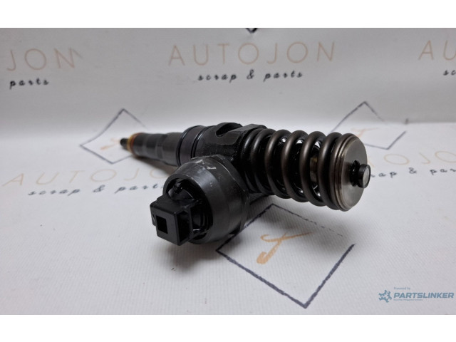 Форсунка 0414720314, 038130073BP Skoda Fabia Mk2 (5J)