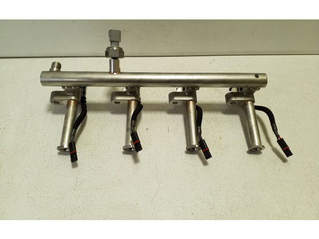 Магистральная трубка топлива 31336652, 31303496   Volvo XC90   