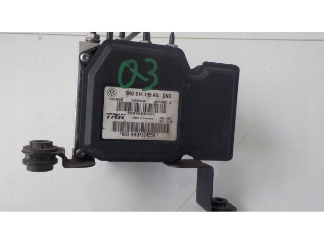 Блок АБС 5N0614109AS Audi Q3 8U 2011-2016 года