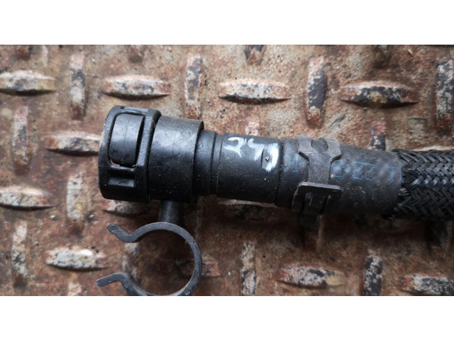 Трубка (трубки)/ шланг (шланги)