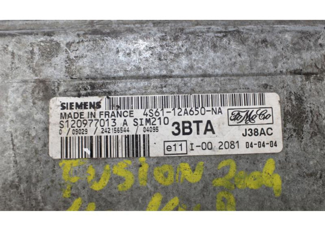 Блок управления двигателя 4S6112A650NA   Ford Fusion