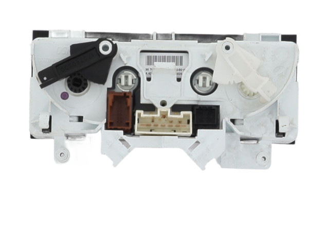 Блок управления климат-контролем 9804091180   Peugeot Partner