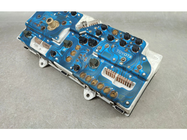 Přístrojová deska Toyota Hiace (H50, H60, H70) 1988 ACRILICO, ESTALADO