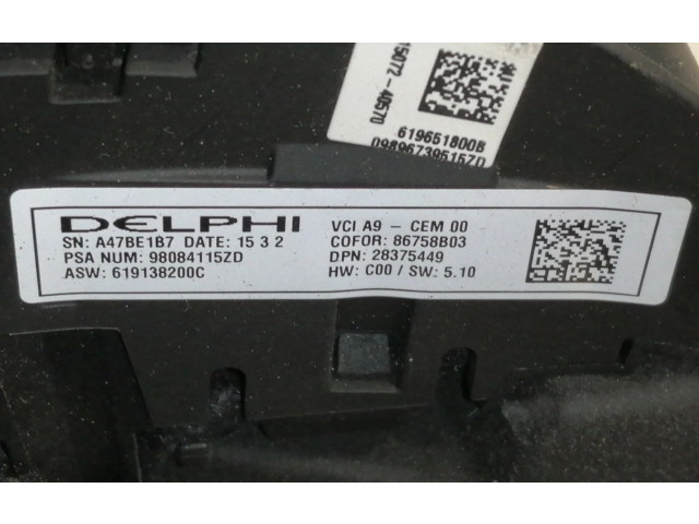 Руль Peugeot 2008 I 2013 - 2019 года 98084115ZD