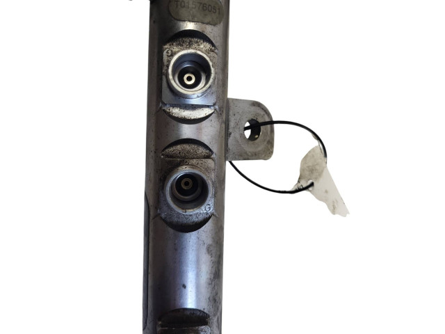 Топливная рампа 0445216028, 9X2Q9D280EA Jaguar XF X250 для двигателя 306DT