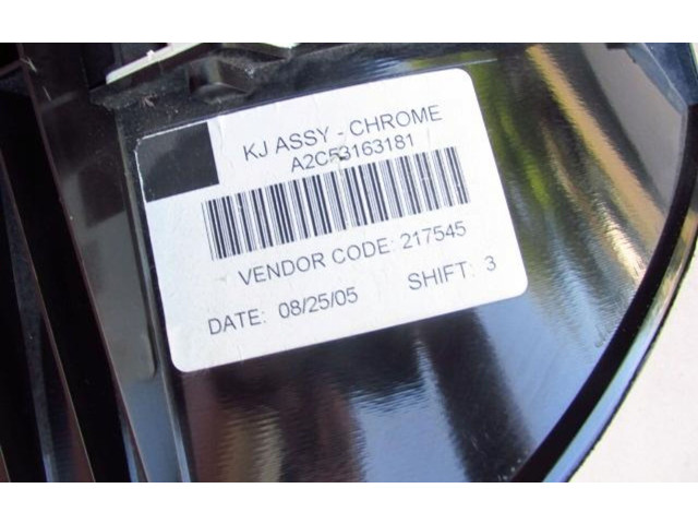 Панель приборов Jeep Cherokee III KJ