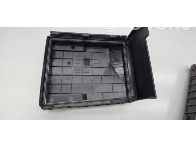 Vstřikovač 1K0937125C Skoda Octavia Mk2 (1Z)