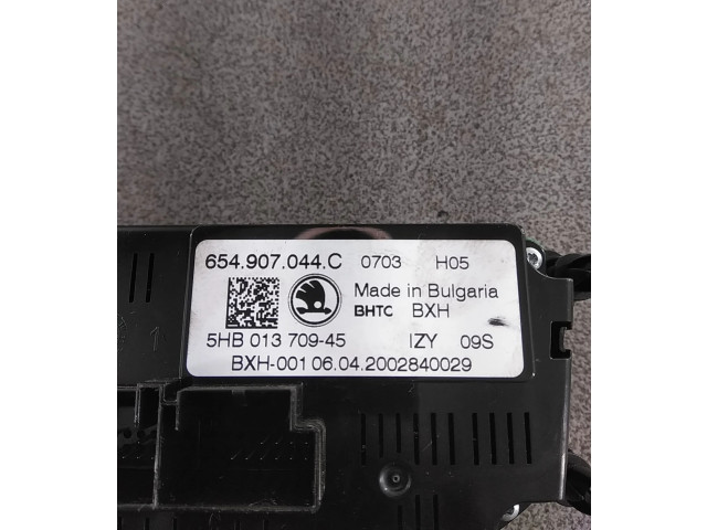 Блок управления климат-контролем 654907044C, 654907044C   Skoda Scala