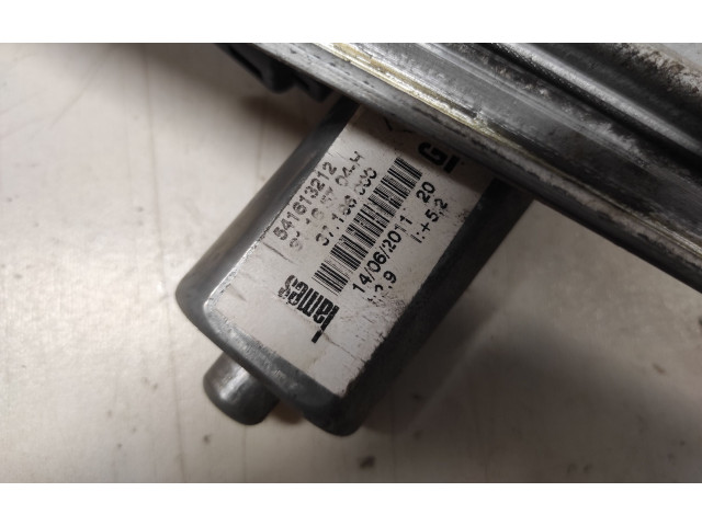 Передний комплект электрического механизма для подъема окна