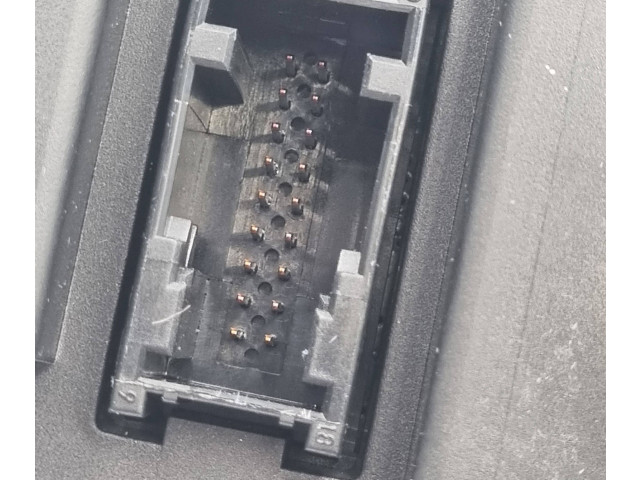 Přístrojová deska BMW 1 E81 E87 2008 104277503, 1041568