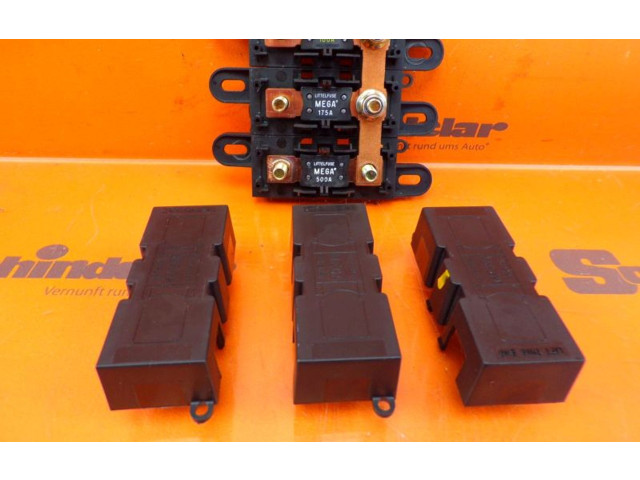 Блок предохранителей Jaguar XJ X350